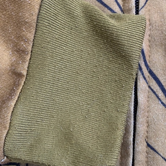 FORTNITE Dire Wolf Costume Zip Front Hoodie Olive Green Boys Large Age 10-12Y - Picture 9 of 11